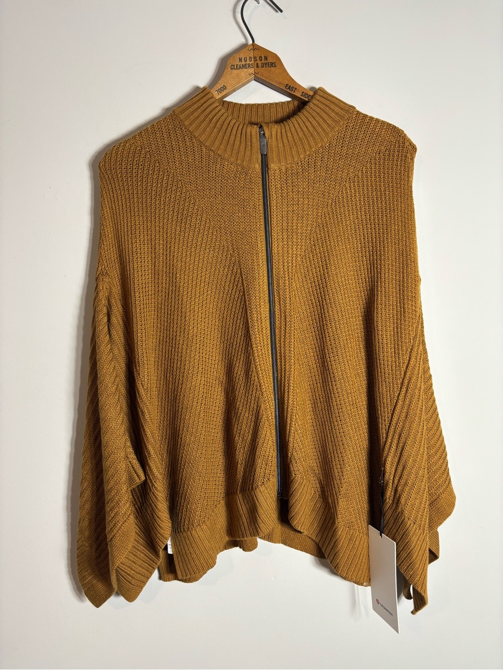 Lululemon Softer Still Wrap Sweater XS/S New